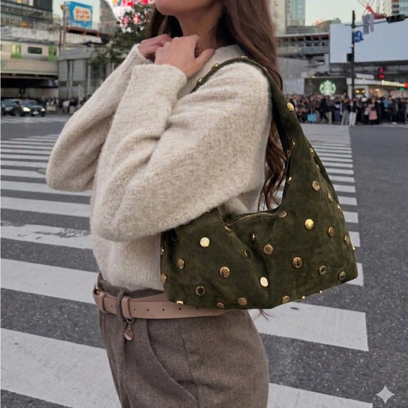 made in italy Handbags - Elegant Olive Green Hobo Shoulder Bag in Genuine Suede Leather - Made in Italy